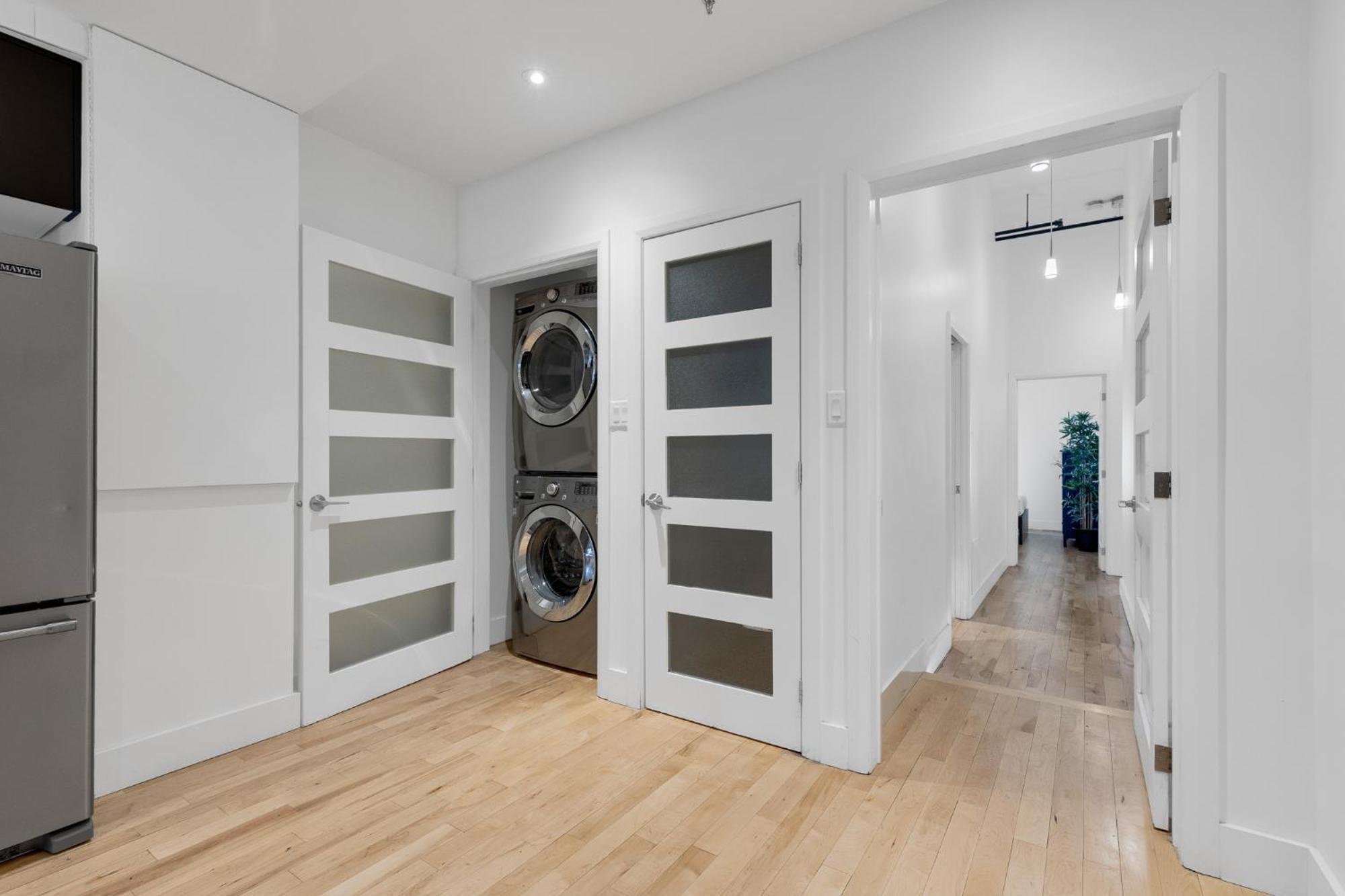 Les Lofts Du Mont Royal Apartment มอนทรีอัล ภายนอก รูปภาพ
